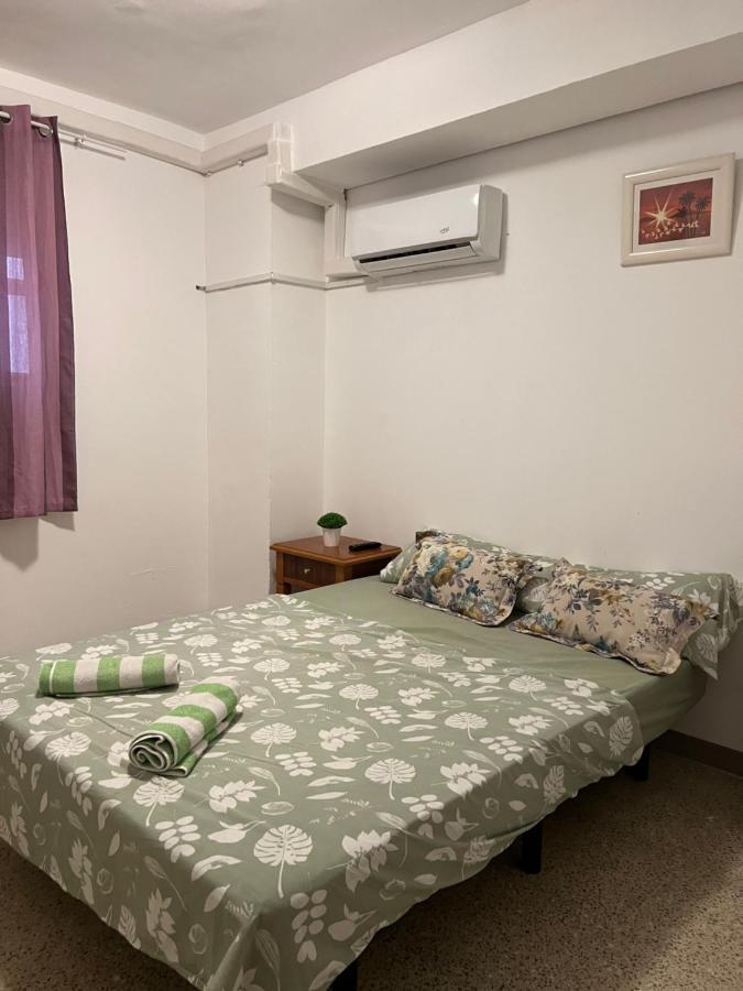Pension La Parada Alicante Exterior photo